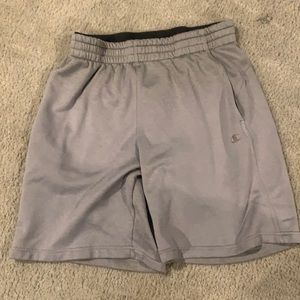 Men’s gray champion shorts sz medium